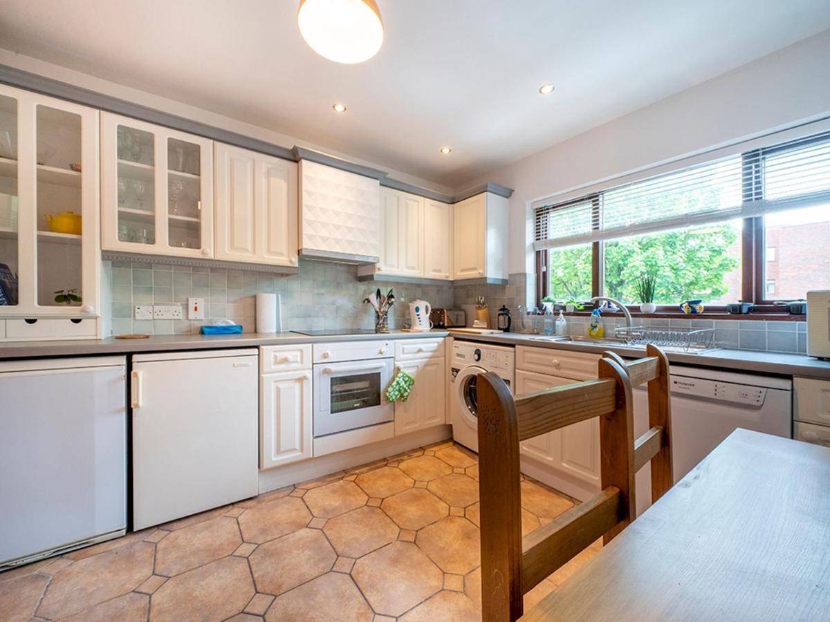 Pass The Keys Stunning 3 Bedroom Apt Leafy South Belfast With Lots Nearby المظهر الخارجي الصورة